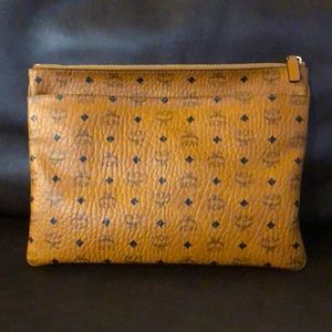 AUTHENTIC MCM Crossbody Bag 🖤 💼 🤎